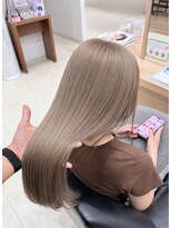 サラ 山口店(SARA)&nbsp;透明感抜群！柔らかミルクティーグレージュ！