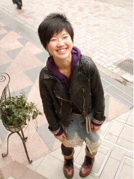 コムチュヴ(Comme tu veux) ショート・゛B゛