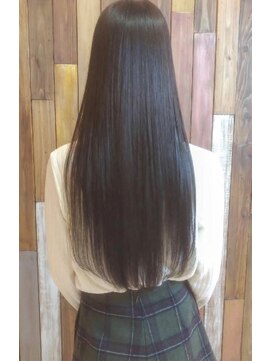 シェリー(Shelly) スリークストレート