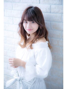 ヘアーアートシフォン 池袋西口店(Hair art chiffon) デザインカラー丸みショート無造作カールボブディイルミナカラー