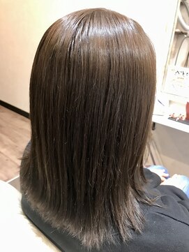 ヘアーアンドビューティー ロカヒ(HAIR&BEAUTY LoKaHi) うるツヤミディアムボブ