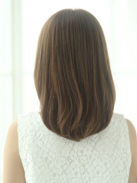 サラ(sarah) 愛され大人ミディ