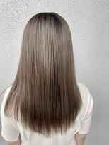 カプア 仙台駅前店(Kapua)&nbsp;透明感抜群♪グレーベージュ　前髪　レイヤーロング　髪質改善