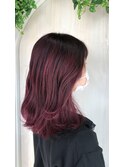 チェリーレッド×切りっぱなしロブ
