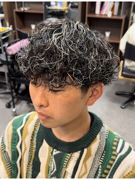 サロン ド ロイ(Salon de Roi) メッシュパーマは僕にお任せください　六甲メンズパーマ三宮