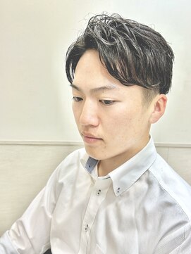 ヨシザワインク プレミアム 築地店(YOSHIZAWA Inc. PREMIUM) アップバング/ナチュラル/ツーブロ/ビジネススタイル/社会人