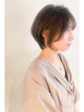 トップシェイプ(TOP SHAPE) バックスタイルにこだわったショートボブの魅力