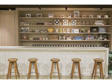 マイルス(MILES)の雰囲気（広々とした開放感のある店内。女の子が可愛くなれる☆MILES）