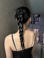ビビト(bibito)&nbsp;bibito ヘアセット　ネジネジ　ロング　ヘアアレンジ　ポニー