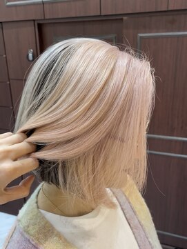 ゼンコー 立川高島屋店(ZENKO) 白髪ぼかしハイライト　ケアブリーチ　バレイヤージュ