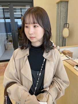 スニュウ(snuw) 【snuw_ayano】グレージュ/透明感カラー/ミディアムヘア