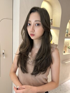 ルル 表参道(lulu.) 黒髪/ボブウルフ/ネビージュ/小顔/ワンレン