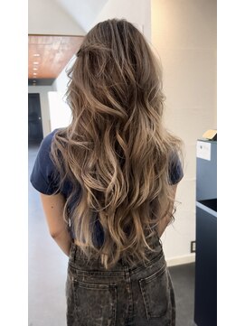 アン シュシュ(un chouchou) バレイヤージュ