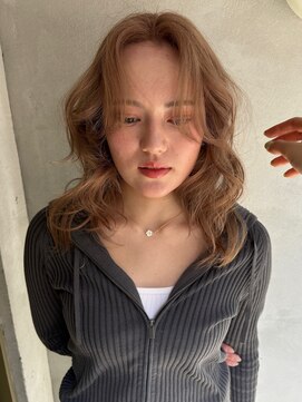 トナリ(tonari) ミルクティーベージュ