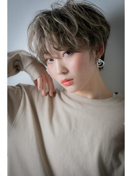 カバーヘア ブリス 川口(COVER HAIR bliss) □小顔補正カットハイライト小顔丸みショート415川口20代30代
