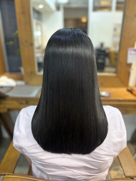 ニューラインギンザ(New-Line 銀座) ★廣中優奈★20代30代縮毛矯正