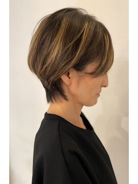 ボンド(hair salon bonD) 白髪ボカシハイライト（ハイトーン）【20代30代40代髪質改善】