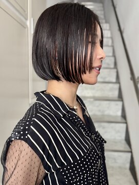 ヤイエ 青山店(yiye) 大人ボブ大人ショートボブ切りっぱなしボブ前髪あり前下がりボブ