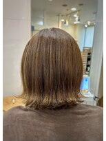 ムーア(MUA) ☆ハイトーンイノアカラー