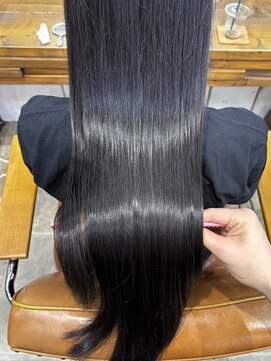 ニューラインギンザ(New-Line 銀座) ツヤ髪アッシュグレー【中野莉子】