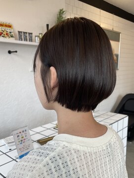 金子美容室 ショートボブ