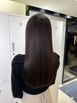 ルーウィン(LE WIN)&nbsp;暗髪カラー