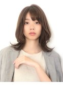 オトナ女子のくびれ鎖骨ボブ