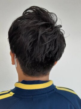 アリー(Ari-) ツーブロック爽やか