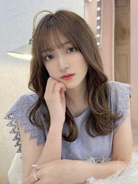 ルームバイシー 新宿(Loom. by Sea) 韓国風くびれミディアム/ベージュカラー