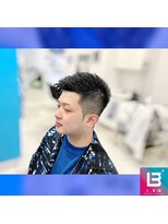 レジット メンズ ヘアサロン(LEGIT MEN's HAIR SALON)&nbsp;アシメアップバングショート