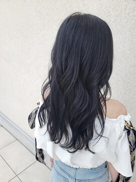 ゴットラトゥール(GOTTO LATOUR) 艶のあるブラックカラー☆ブルーブラック/ゆる巻き/韓国風