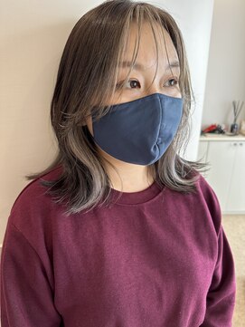 クム(QUMU) フェイスフレーミング×ホワイトインナー