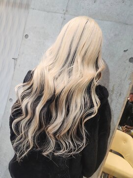 ミラシィ 稲毛(Mirashy) ブリーチ2回でしっかりホワイトブロンド☆