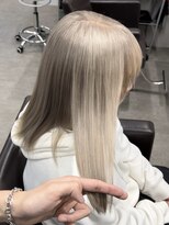 リグ 横浜(Lig.)&nbsp;ホワイトグレージュ/ニュアンスカラー/ブリーチ/アースカラー