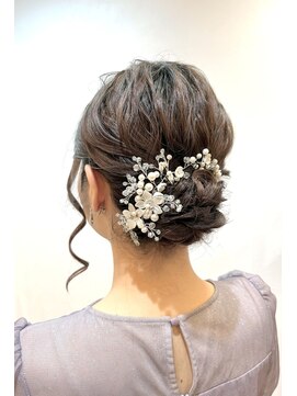 エニル(enil) ◎お呼ばれ定番ルーズシニヨン*結婚式、パーティー◎