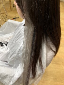 ミラシィ 成田(Mirashy) インナーカラー×透明感グレージュ♪