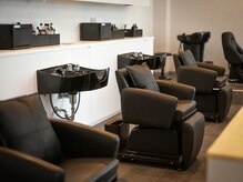 ストローク 伊勢崎宮子店(STROKE)の雰囲気（眠りを誘う座り心地の良いシャンプー台◎ [伊勢崎/伊勢崎駅]）