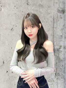 アディション 新宿(ADITION) レイヤーカット/オリーブベージュ