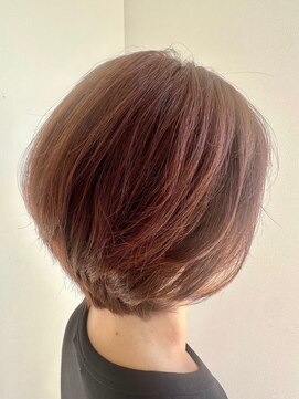 ミー(Me) ショートボブ