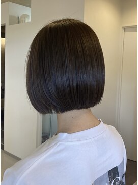 ミューズ ウヌマ(MU-SE UNUMA) パツっと感がかわいいミニボブスタイル♪