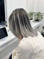 ヴィア 京都烏丸(Via)&nbsp;20代30代40代/ハイライト/バレイヤージュ/白髪ぼかし/髪質改善