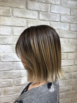 シャル 八王子(shalu) 切りっぱなしロングボブ