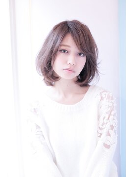 ヘアーアンドファッションシオミエイチ (hair&fashion shiomi H) シアーグレージュ×ふんわりボブ