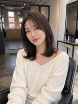 ミュージアム(MUSEUM)&nbsp;ワンカールで可愛く動くミディアムレイヤー/神戸/元町