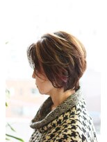 イル(I'LL)&nbsp;50代からオシャレにポイントカラー(ピンク）＆ハイライト