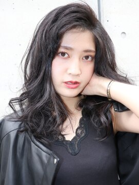 ヘアーサロン ニュアンス(HAIR SALON nuance) かき上げ色っぽバング　黒髪ロング