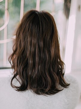 アブニール 我孫子(AVENIR) かろやかセミディ