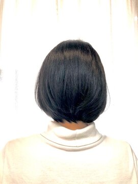 クオリス 上福岡店(QUALIS) ミニボブ/小顔ショートボブ/艶カラー/白髪染め/40代50代60代