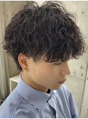 波巻きスパイラルパーマメンズマッシュツーブロックメンズパーマ