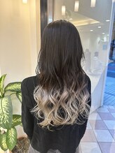 シュヴー 西葛西(CHEVEUX) 【大人気グラデーションカラー】黒髪ベース×ホワイトカラー